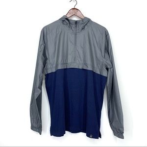 Men’s Large Under Armour Performance Lightweight Hooded Active Jacket Nwt New